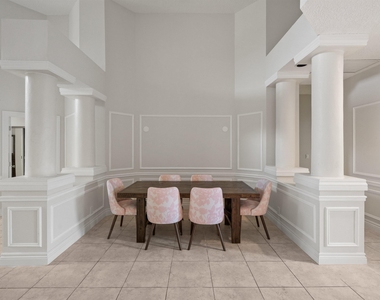 2055 Regents Boulevard - Photo Thumbnail 4