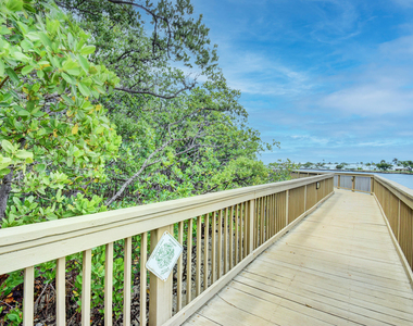 1306 Tuscany Way - Photo Thumbnail 12