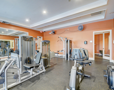 1306 Tuscany Way - Photo Thumbnail 17
