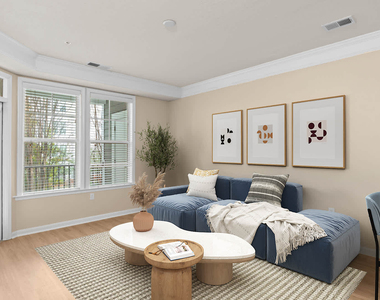 370 E. Diamond Ave - Photo Thumbnail 20