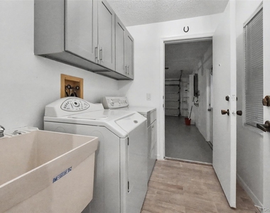 5174 Northridge Road - Photo Thumbnail 17
