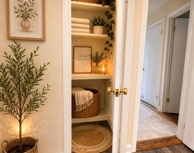 118 Oak Avenue - Photo Thumbnail 6