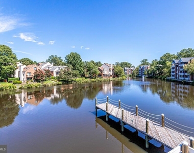 7598 Lakeside Village Drive - Photo Thumbnail 24