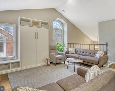7598 Lakeside Village Drive - Photo Thumbnail 1