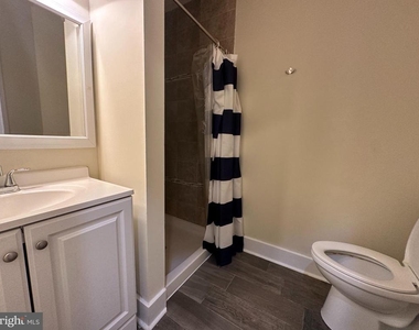 1712 N Gratz Street - Photo Thumbnail 4
