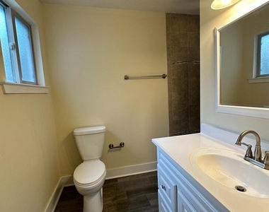 1712 N Gratz Street - Photo Thumbnail 9