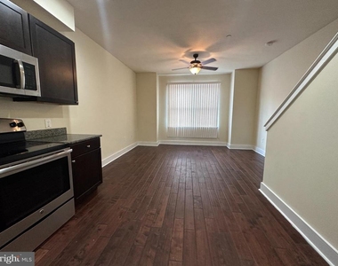 1712 N Gratz Street - Photo Thumbnail 3
