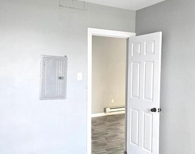 5310 Market Street - Photo Thumbnail 5