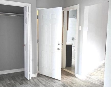 5310 Market Street - Photo Thumbnail 6
