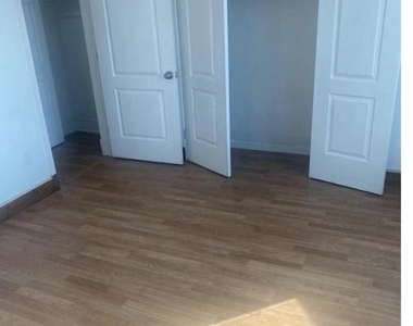 2219 Madison Street - Photo Thumbnail 3