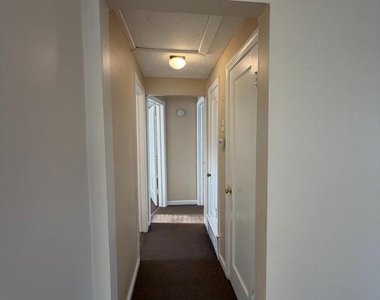 973 S Olden Avenue - Photo Thumbnail 9