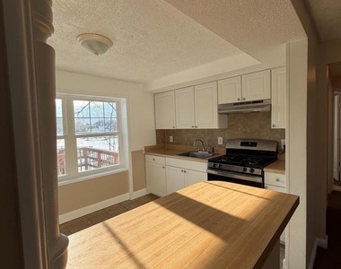 973 S Olden Avenue - Photo Thumbnail 2