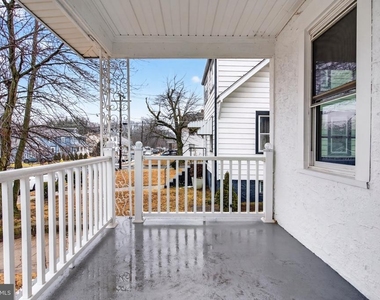 541 Engard Avenue - Photo Thumbnail 1