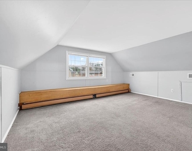 6 Sherwood Lane - Photo Thumbnail 8