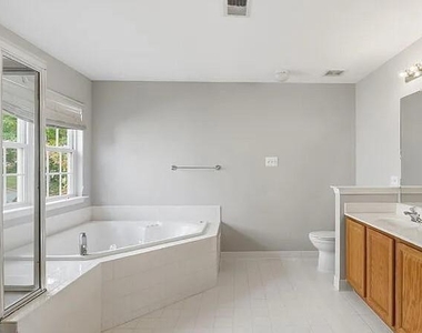 12607 Piscataway Landing Drive - Photo Thumbnail 13