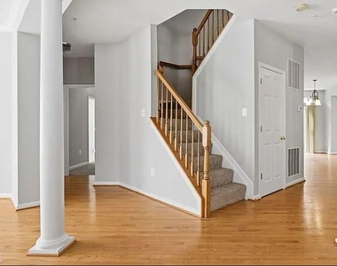 12607 Piscataway Landing Drive - Photo Thumbnail 6
