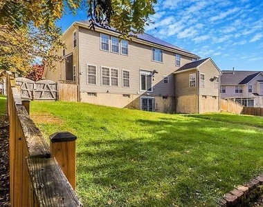 12607 Piscataway Landing Drive - Photo Thumbnail 3