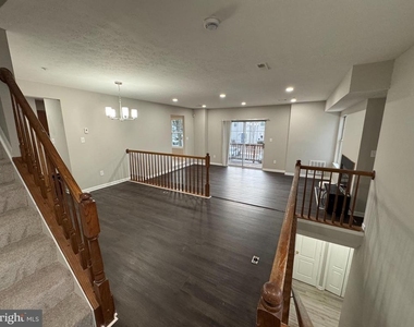 4641 Deepwood Court - Photo Thumbnail 2