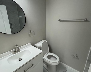 4641 Deepwood Court - Photo Thumbnail 8