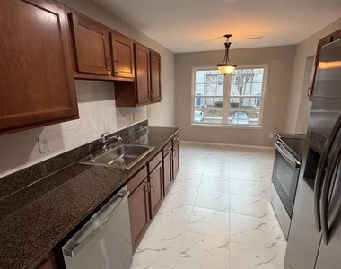 4641 Deepwood Court - Photo Thumbnail 4