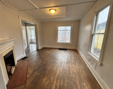 1404 W Michigan Avenue - Photo Thumbnail 8