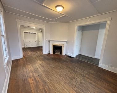 1404 W Michigan Avenue - Photo Thumbnail 6