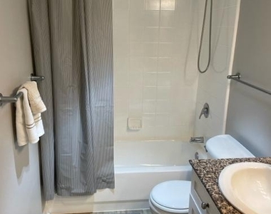 777 7th Street Nw - Photo Thumbnail 42