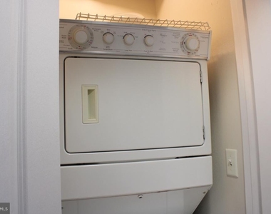 777 7th Street Nw - Photo Thumbnail 33