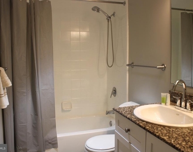 777 7th Street Nw - Photo Thumbnail 15