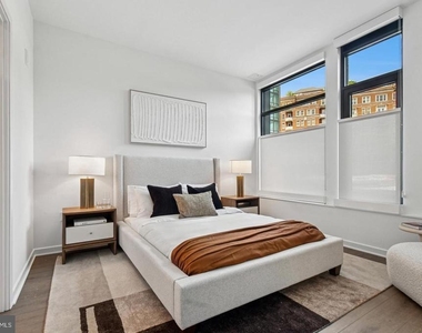 2601 Calvert St Nw - Photo Thumbnail 12