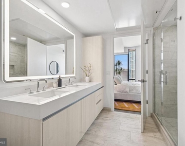 2601 Calvert St Nw - Photo Thumbnail 9