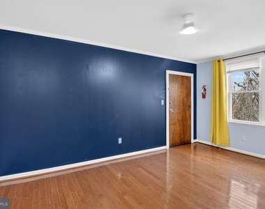 1364 Constitution Avenue Ne - Photo Thumbnail 2