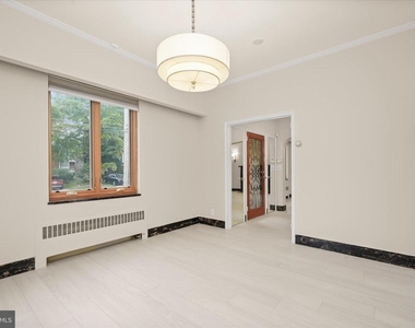 3007 Oliver Street Nw - Photo Thumbnail 23