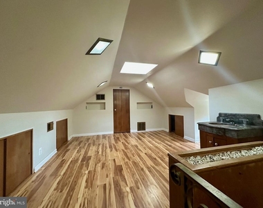 3007 Oliver Street Nw - Photo Thumbnail 8