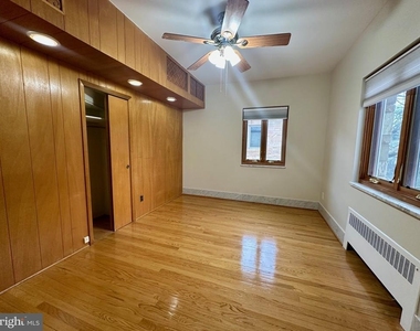 3007 Oliver Street Nw - Photo Thumbnail 7