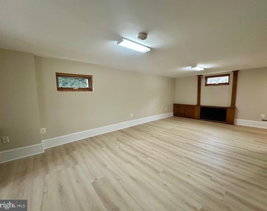 3007 Oliver Street Nw - Photo Thumbnail 9