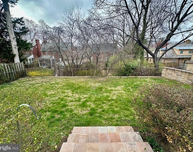 3007 Oliver Street Nw - Photo Thumbnail 14