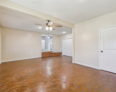 620 Barbara Dr - Photo Thumbnail 4