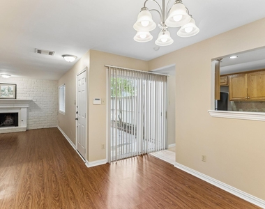 8340 Fathom Cir - Photo Thumbnail 11