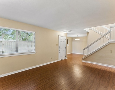 8340 Fathom Cir - Photo Thumbnail 7