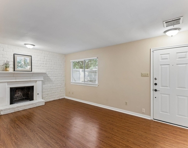 8340 Fathom Cir - Photo Thumbnail 3