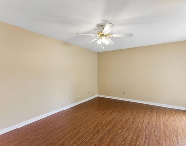 8340 Fathom Cir - Photo Thumbnail 21
