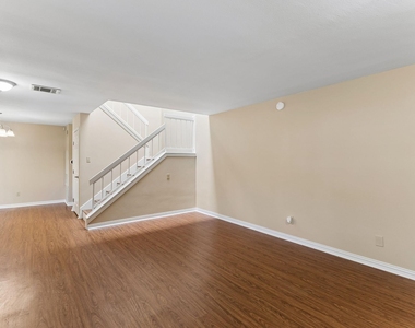 8340 Fathom Cir - Photo Thumbnail 6