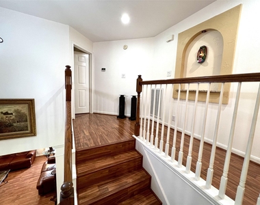 1722 Antler Crossing Dr - Photo Thumbnail 20