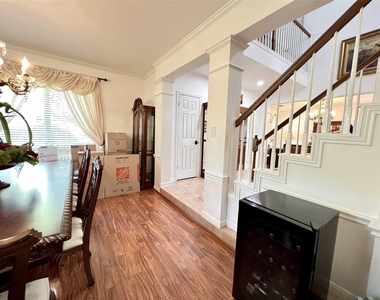 1722 Antler Crossing Dr - Photo Thumbnail 13