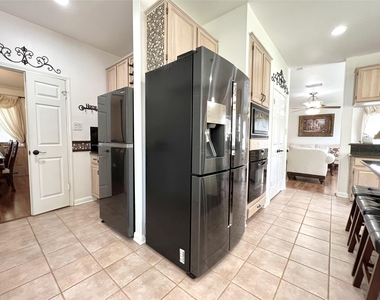 1722 Antler Crossing Dr - Photo Thumbnail 11