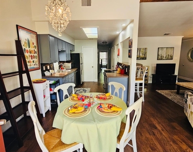 5107 Leralynn St - Photo Thumbnail 6