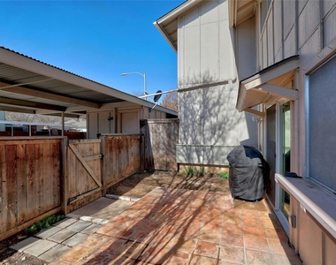 2002 Millay Dr - Photo Thumbnail 24