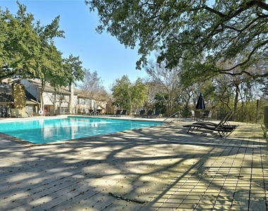 2002 Millay Dr - Photo Thumbnail 32
