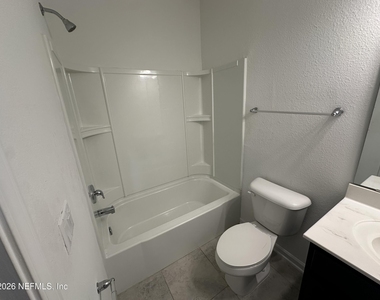 136 Pinebury Lane - Photo Thumbnail 16